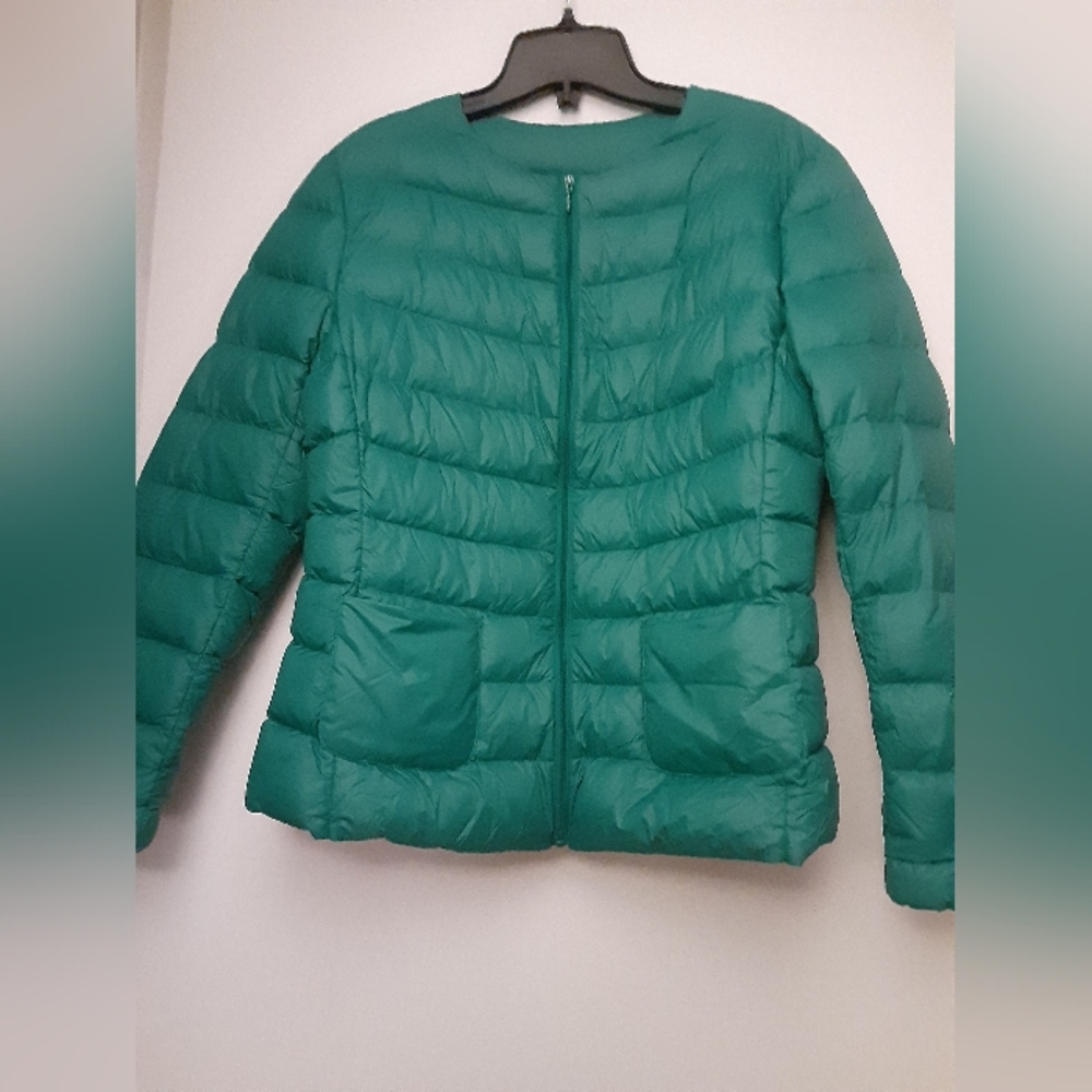Beneton Green Down Puffer Jacket .Size S